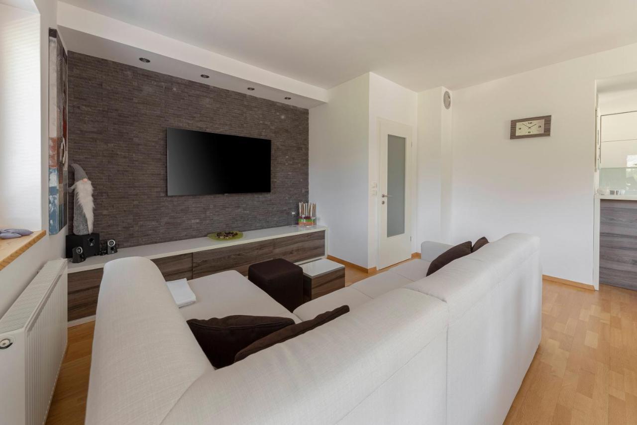 Sunee Apartment ครานสกา โกรา ภายนอก รูปภาพ