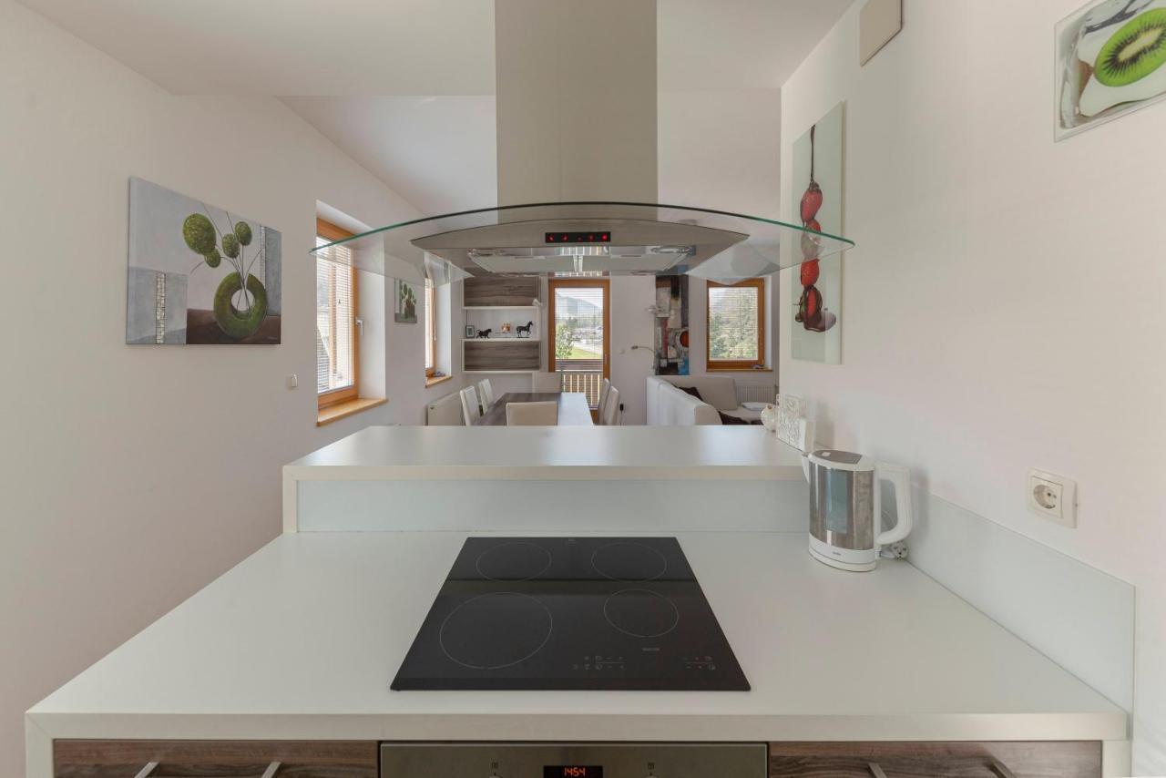 Sunee Apartment ครานสกา โกรา ภายนอก รูปภาพ